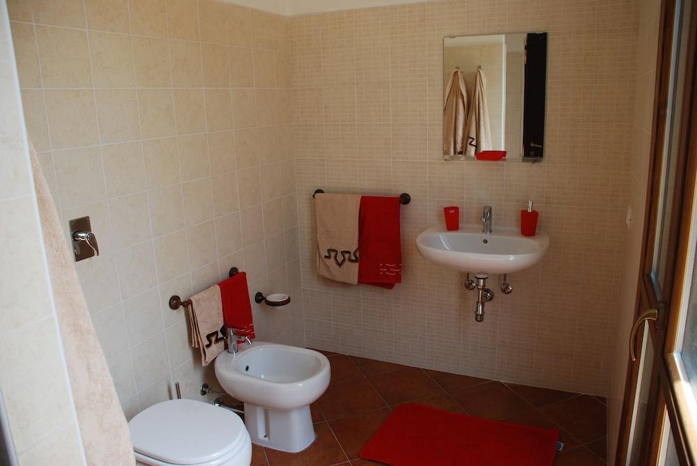 Eolo Bed & Breakfast Marsala Bagian luar foto